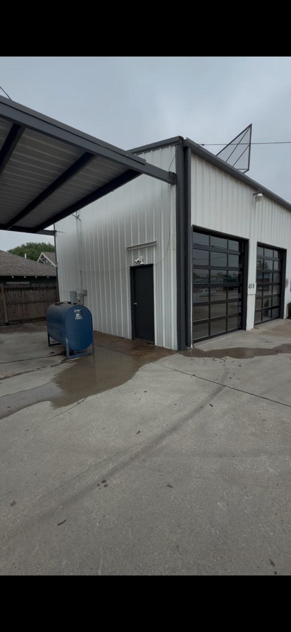 424 W Henderson St, Cleburne, TX à louer Photo de l’immeuble– Image 1 sur 21