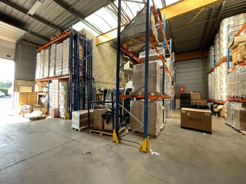 Bureau dans Bezons à louer - Photo de l’immeuble – Image 2 sur 5