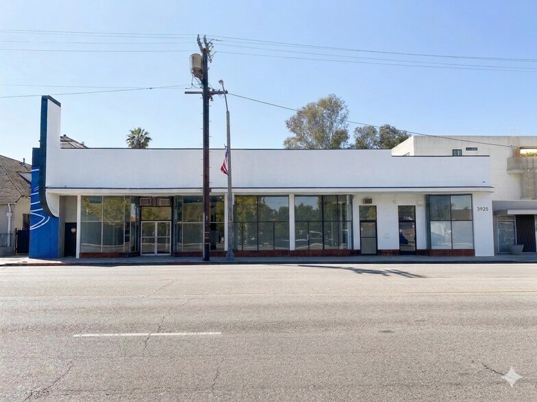 3923 Long Beach Blvd, Long Beach, CA à louer - Photo de l’immeuble – Image 3 sur 8