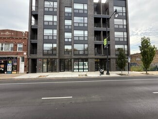 Plus de détails pour 3043 W Irving Park Rd, Chicago, IL - Local commercial à louer