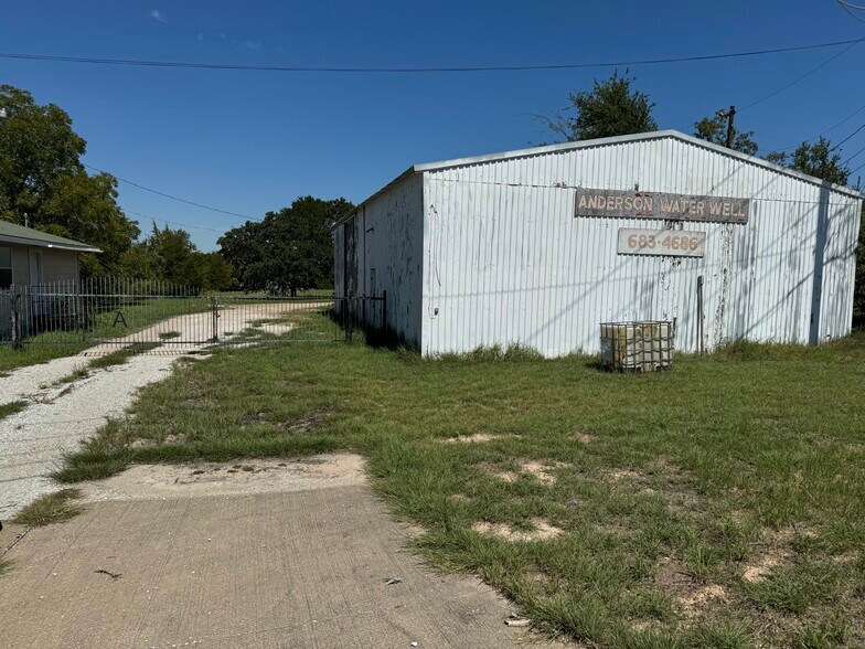 6096 U.S. 380 hwy, Bridgeport, TX à vendre - Photo de l’immeuble – Image 2 sur 9