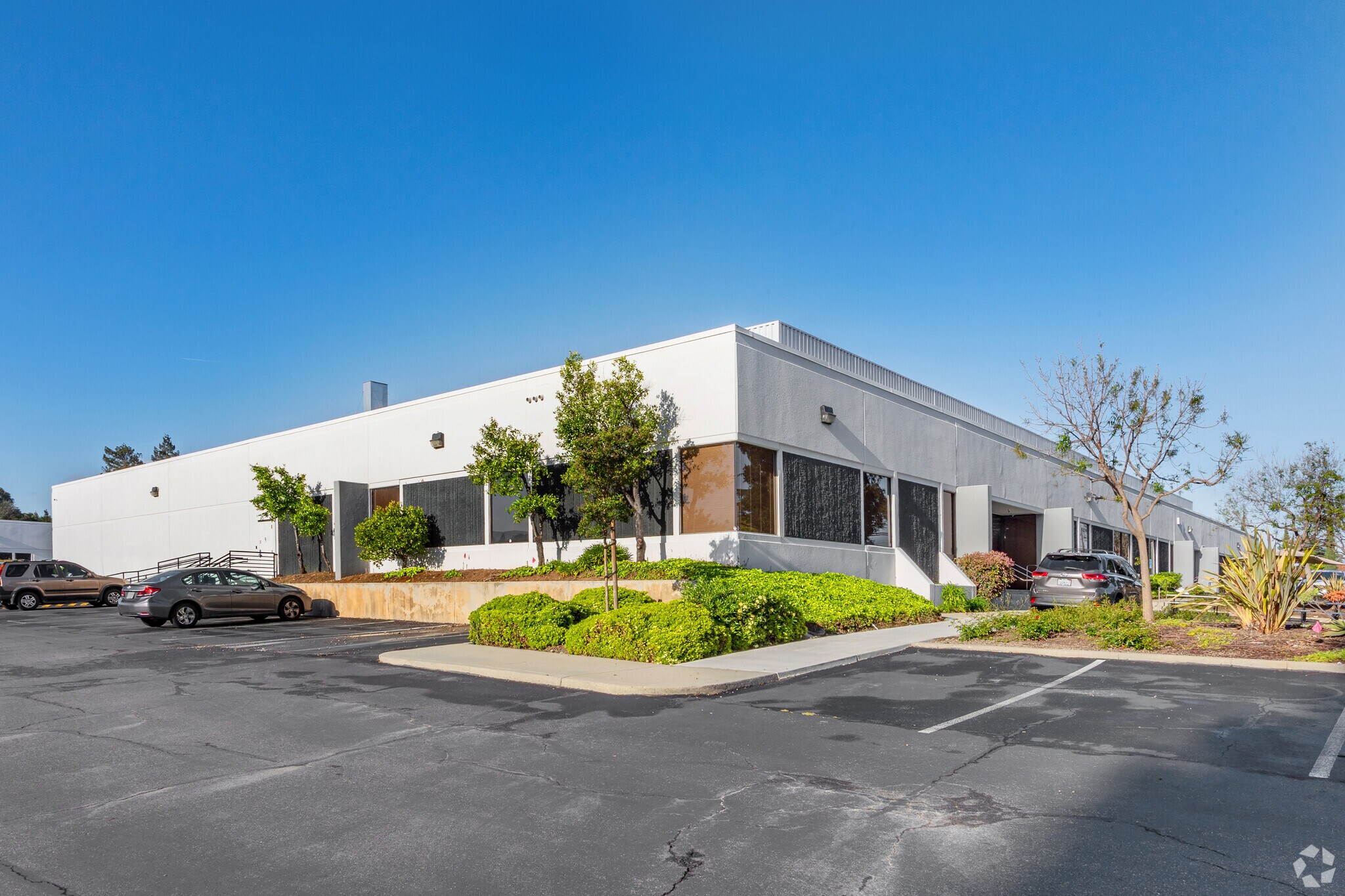 540-550 Division St, Campbell, CA à louer Photo principale– Image 1 sur 8