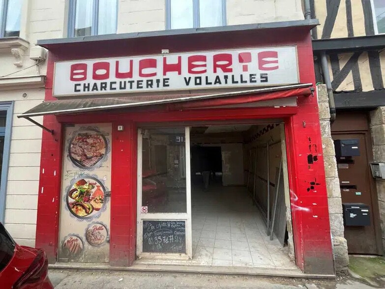 Local commercial dans Rouen à louer - Photo de l’immeuble – Image 1 sur 3