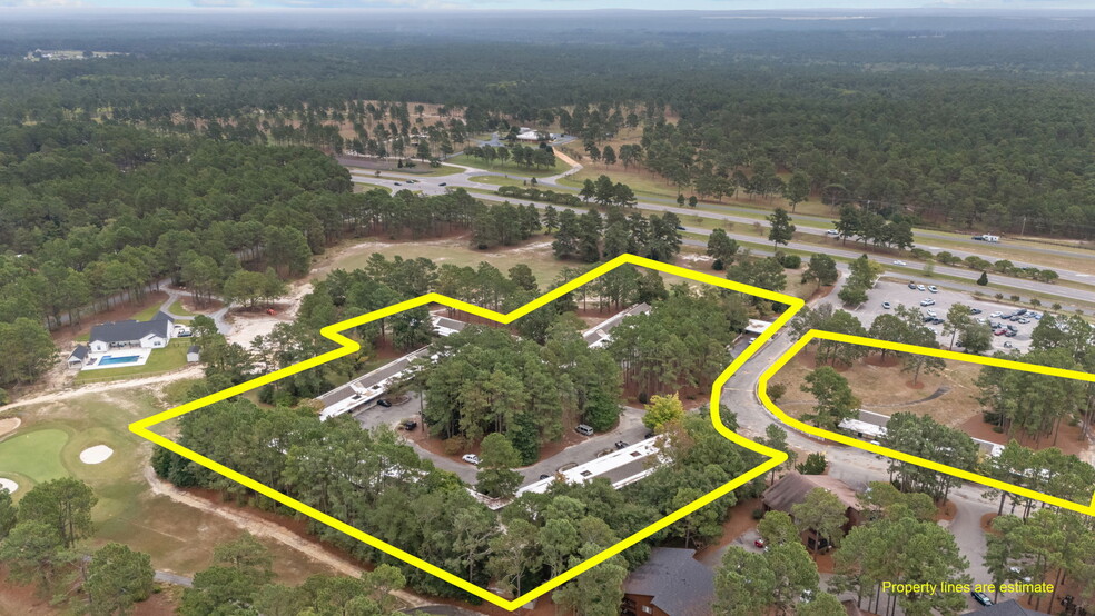 130 Fairway Ave, Southern Pines, NC à vendre - Aérien – Image 2 sur 20
