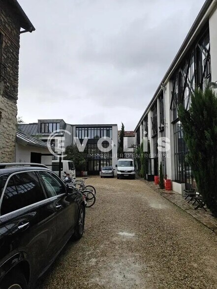 Bureau dans Arcueil à louer - Photo de l’immeuble – Image 2 sur 11