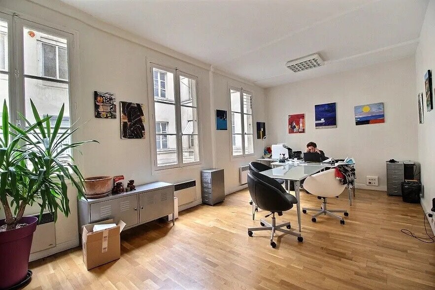 10 Rue De La Chaussee D'Antin, Paris à louer - Photo de l’immeuble – Image 3 sur 5
