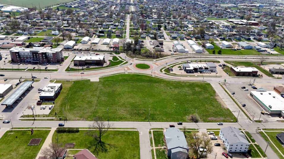 2700 7th Avenue, Marion, IA à vendre - Photo de l’immeuble – Image 1 sur 5