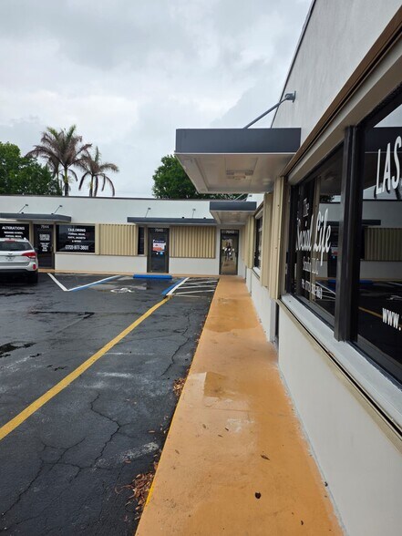7630 S Us-1 Hwy, Port Saint Lucie, FL à louer - Photo de l’immeuble – Image 3 sur 13
