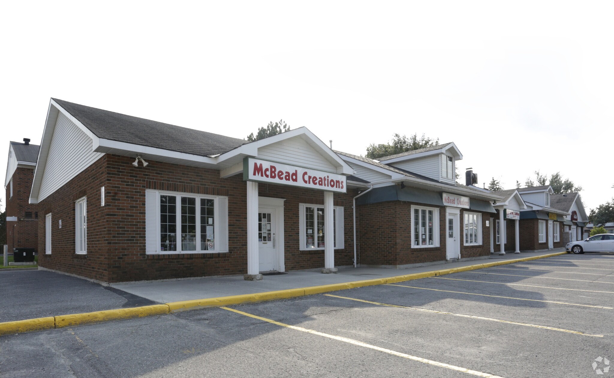 3 Chartwell Ave, Ottawa, ON à louer Photo principale– Image 1 sur 4