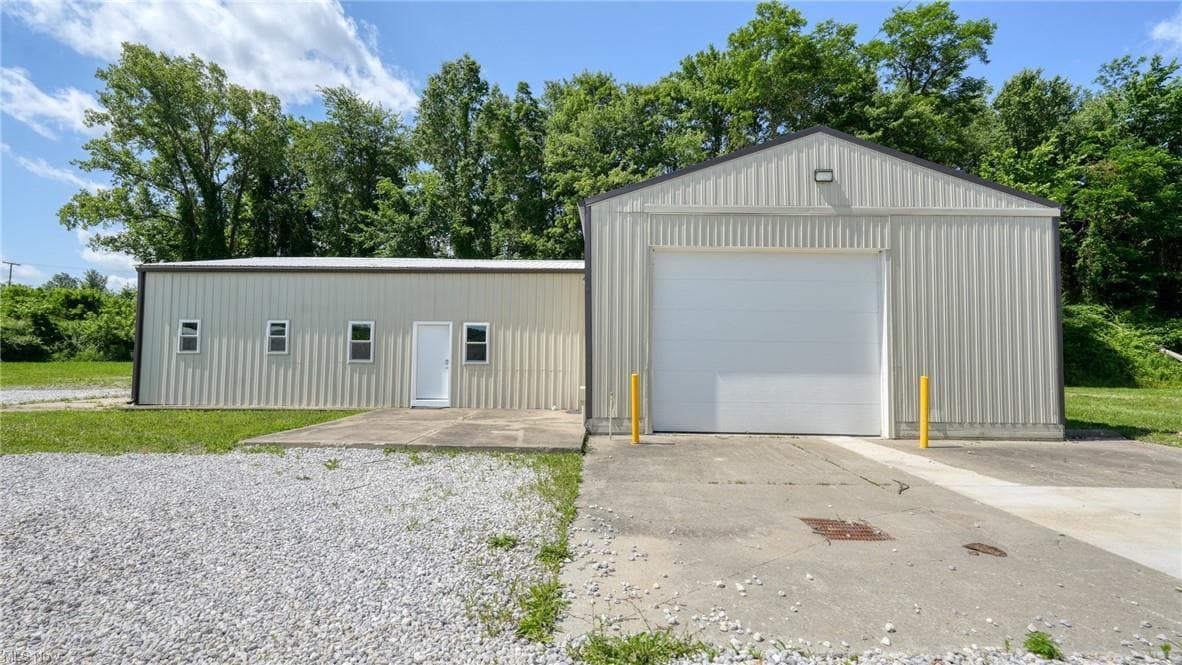 11126 E Pike Rd, Cambridge, OH à louer Photo de l’immeuble– Image 1 sur 12
