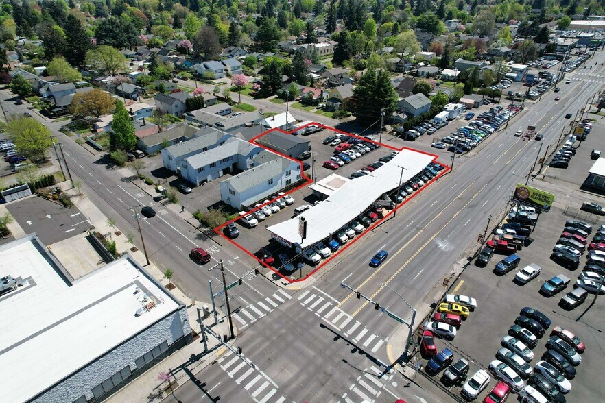 610-622 SE 82nd Ave, Portland, OR à vendre - Photo de l’immeuble – Image 3 sur 8