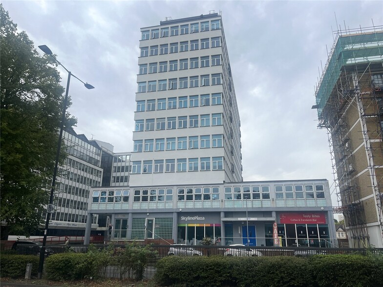 45 Victoria Ave, Southend On Sea à vendre - Photo de l’immeuble – Image 1 sur 4