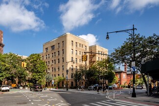Plus de détails pour 20 Plaza St E, Brooklyn, NY - Logement à vendre
