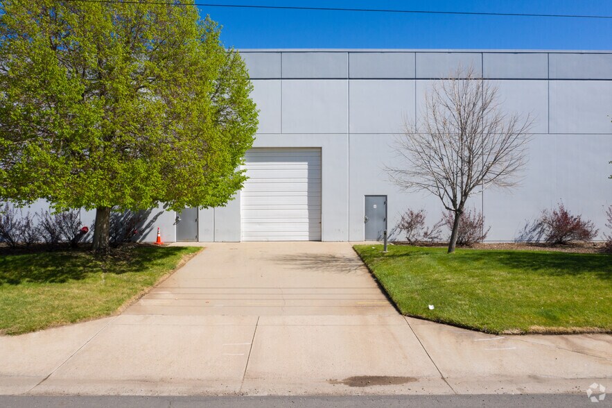 11475 E 53rd Ave, Denver, CO à louer - Photo de l’immeuble – Image 3 sur 6
