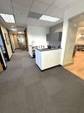 9100 Wilshire Blvd, Beverly Hills, CA à louer Photo intérieure– Image 1 sur 7