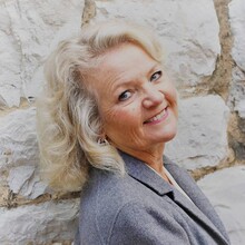 Jenny McGuire