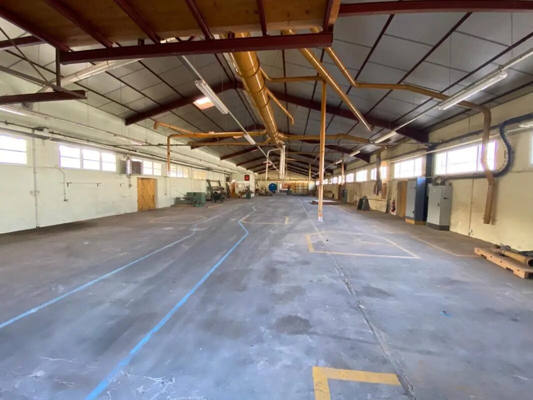 Local d’activités dans Cayrac à louer Photo intérieure– Image 1 sur 5