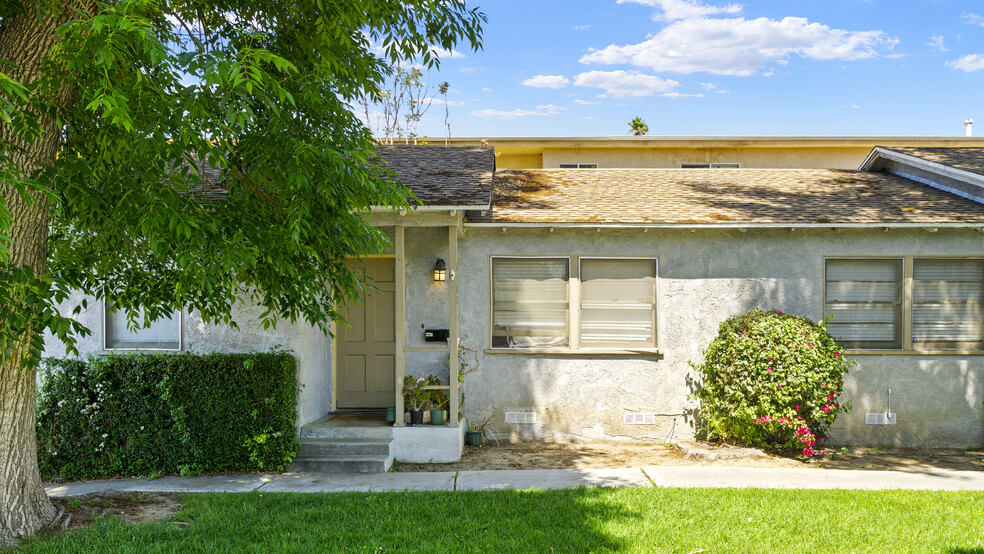 4545-4581 Main St, Riverside, CA à vendre - Photo de l’immeuble – Image 3 sur 10