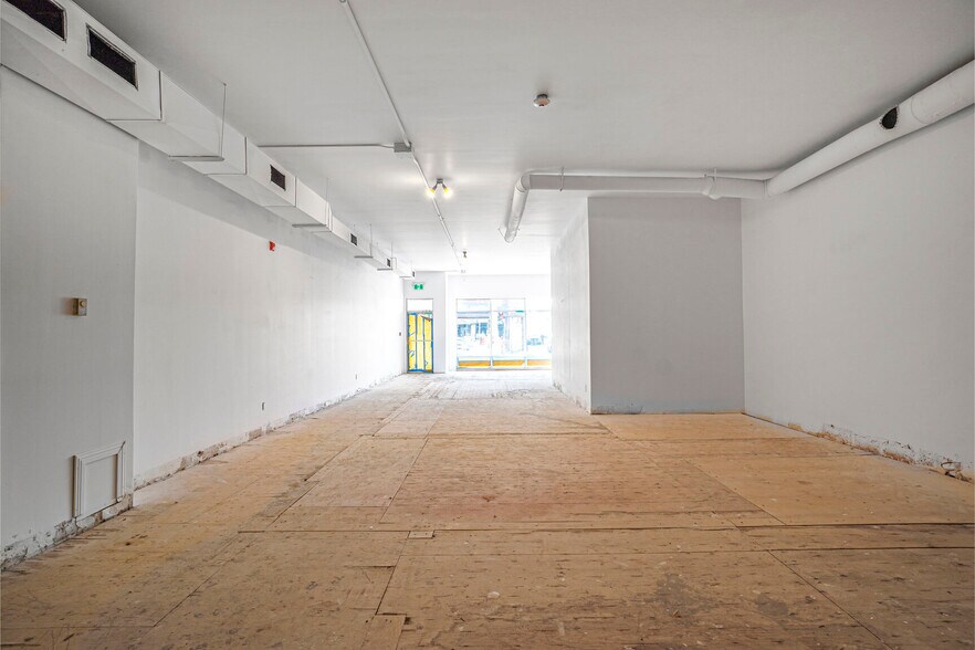 6527-6531 Boul Saint-Laurent, Montréal, QC à louer - Photo de l’immeuble – Image 3 sur 7