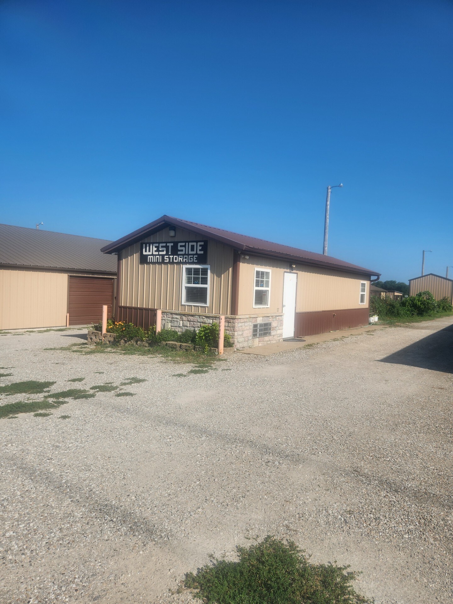 173 385th Ave, Grinnell, IA à vendre Photo de l’immeuble– Image 1 sur 9