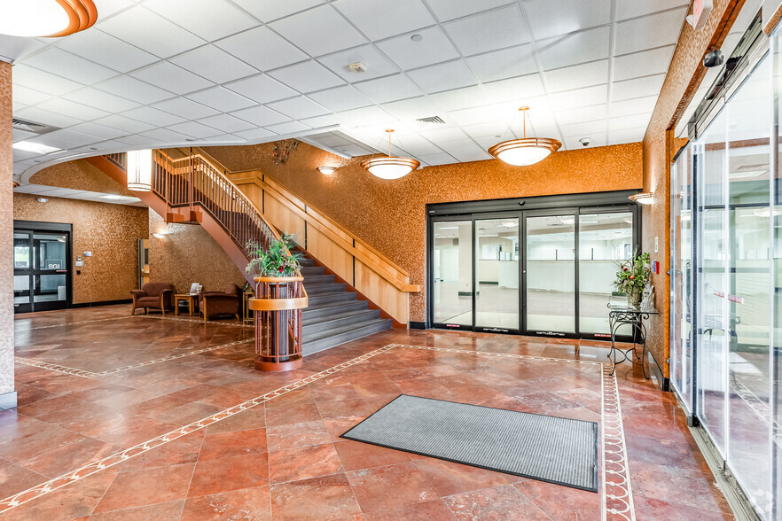 13424 Pennsylvania Ave, Hagerstown, MD à louer - Hall d’entrée – Image 3 sur 7