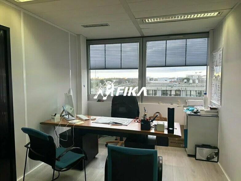 Bureau dans Blagnac à vendre - Photo de l’immeuble – Image 2 sur 9