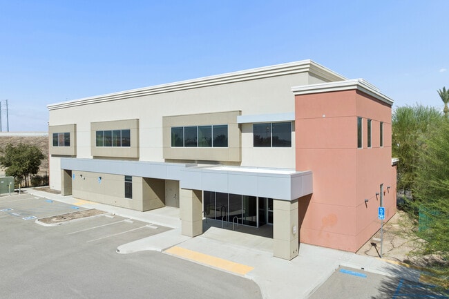 Plus de détails pour 5000 Commerce Dr, Bakersfield, CA - Bureau à vendre