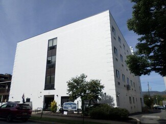 Plus de détails pour 819 Jefferson Ave, Scranton, PA - Santé à vendre