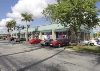 Plus de détails pour 11940 Pines Blvd, Pembroke Pines, FL - Local commercial à louer