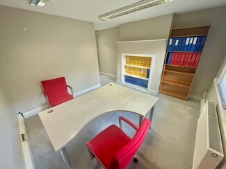 Plus de détails pour 4 Dean Park Cres, Bournemouth - Bureau à louer