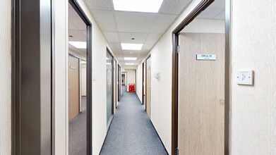 1-11 Liverpool Rd N, Liverpool à louer Numérisation 3D Matterport– Image 1 sur 11