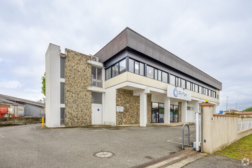 9 Chemin De La Salvetat, Colomiers à louer - Photo de l’immeuble – Image 3 sur 6