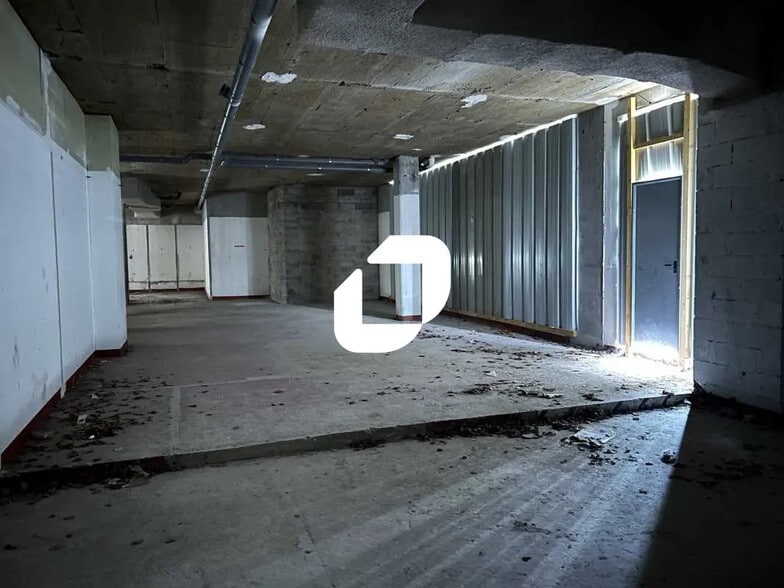 23-25 Rue Du 11 Novembre 1918, Poissy à louer - Photo intérieure – Image 2 sur 9