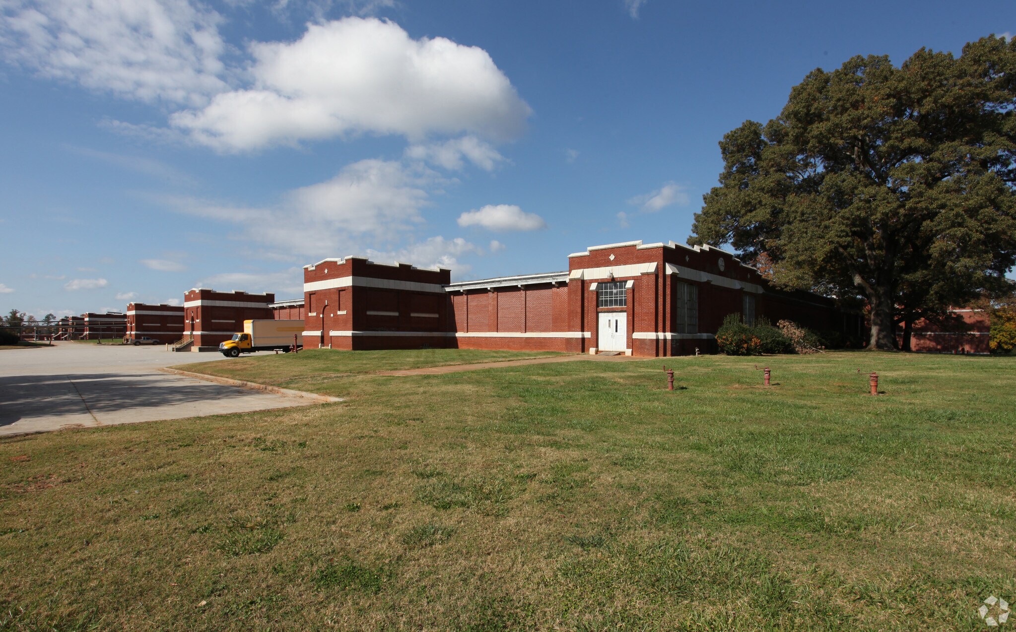 2110 Chicopee Mill Rd, Gainesville, GA à louer Photo principale– Image 1 sur 9