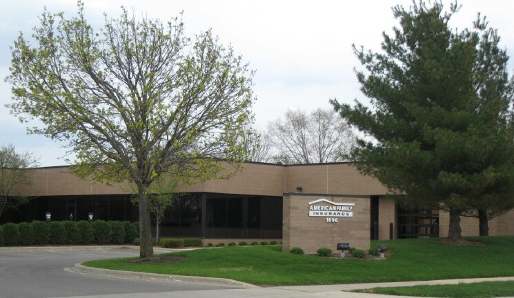 1696 Greenview Dr SW, Rochester, MN à louer - Photo de l’immeuble – Image 2 sur 33