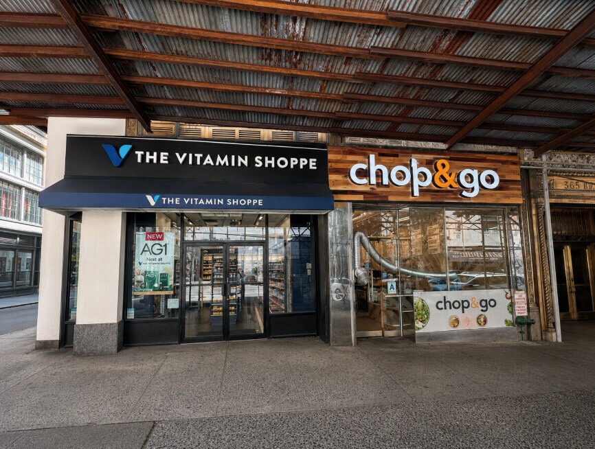385 Fifth Ave, New York, NY à louer Photo de l’immeuble– Image 1 sur 2