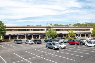 Plus de détails pour 900 Wheeler Rd, Hauppauge, NY - Local commercial à louer