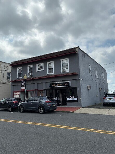 12-16 S Plainfield Ave, South Plainfield, NJ à vendre - Photo de l’immeuble – Image 1 sur 5