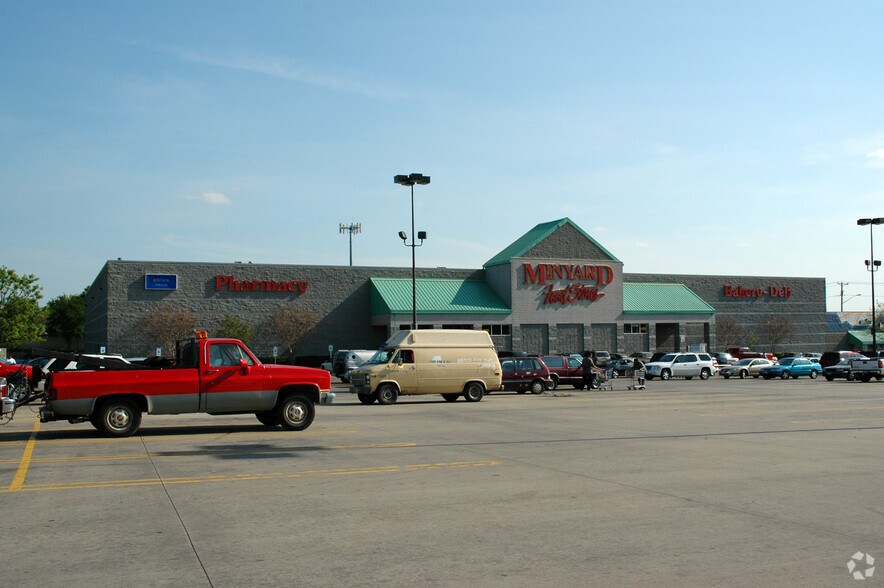 2130 E Ledbetter Dr, Dallas, TX à louer - Photo de l’immeuble – Image 2 sur 7