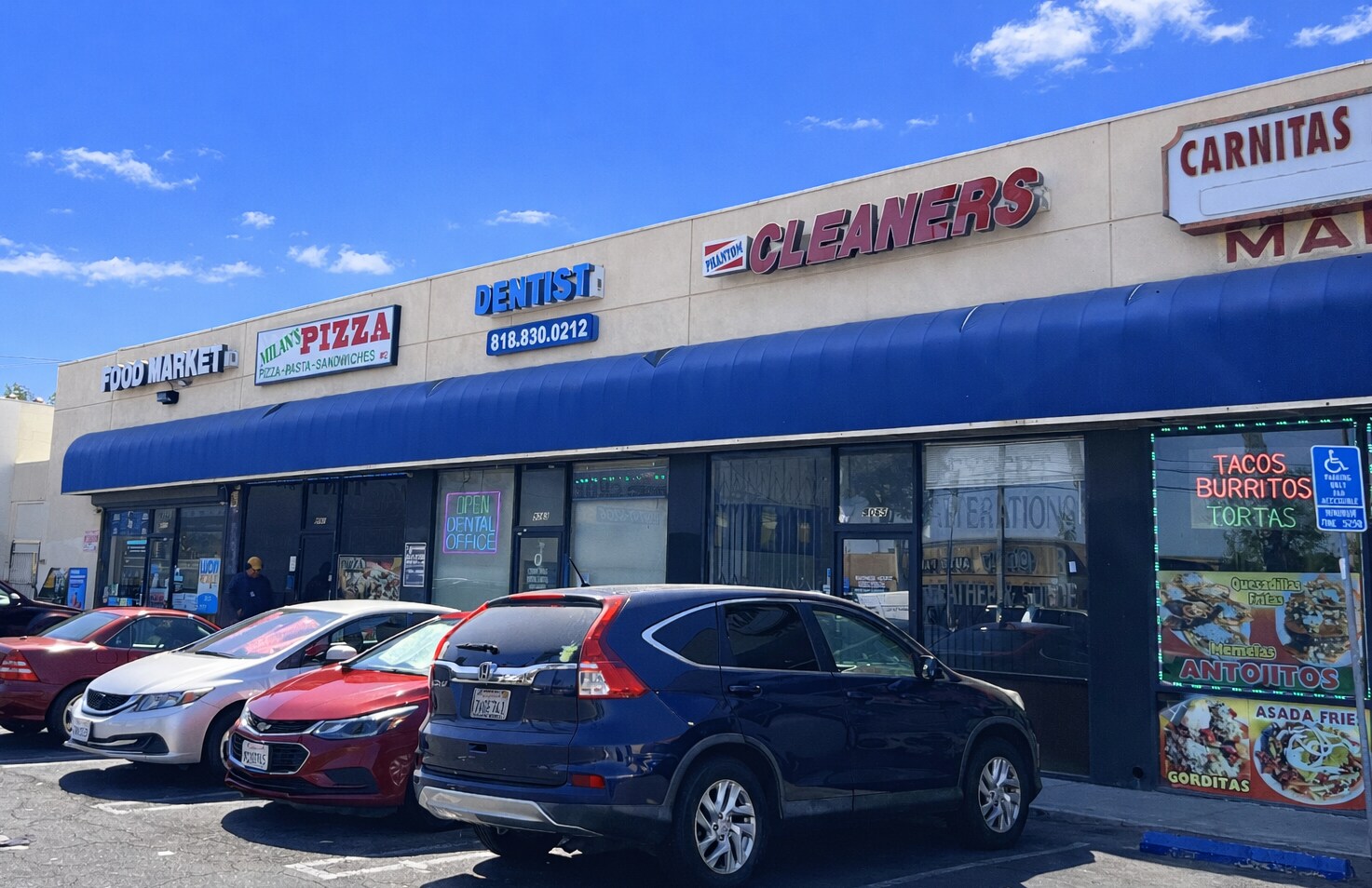 9059-9079 Van Nuys Blvd, Panorama City, CA à louer Photo principale– Image 1 sur 8