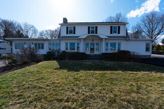 Plus de détails pour 105 Gleneida Ave, Carmel, NY - Bureau à vendre
