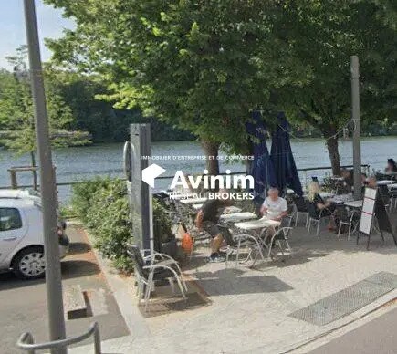 Local commercial dans Conflans-Sainte-Honorine à louer - Photo de l’immeuble – Image 1 sur 1