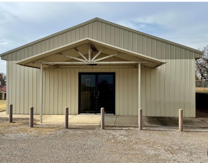 601 1st St, Cement, OK à vendre Photo principale– Image 1 sur 2