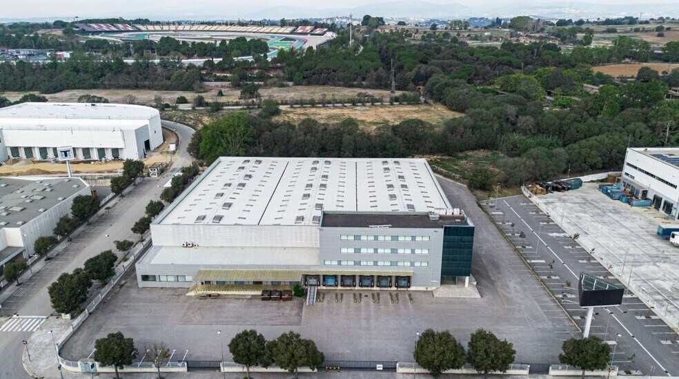 Industriel/Logistique dans Granollers, Barcelona à louer - Photo de l’immeuble – Image 2 sur 6