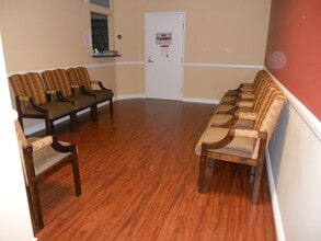 8135 S Painter Ave, Whittier, CA à louer Photo intérieure– Image 1 sur 14