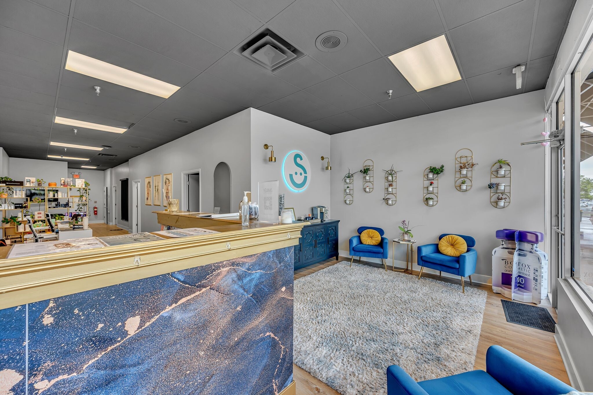 7050-7088 Charlotte Pike, Nashville, TN à louer Photo de l’immeuble– Image 1 sur 4
