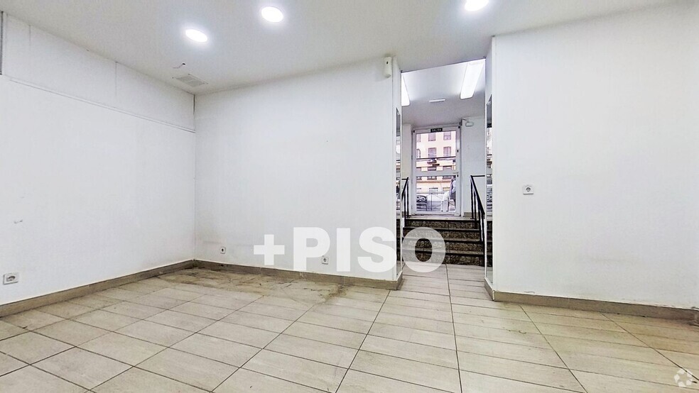 Immeuble residentiel dans Madrid, Madrid à vendre - Photo intérieure – Image 1 sur 1