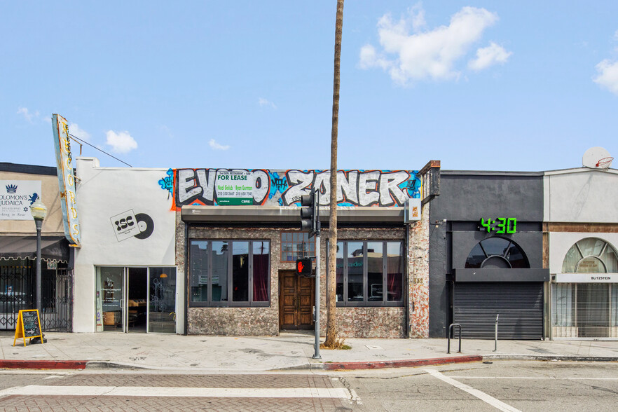 430-436 N Fairfax Ave, Los Angeles, CA à louer - Photo de l’immeuble – Image 1 sur 2