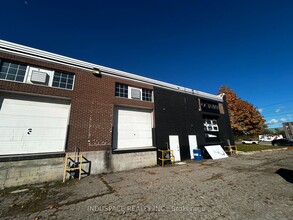 2480 Cawthra Rd, Mississauga, ON à louer Photo intérieure– Image 1 sur 5