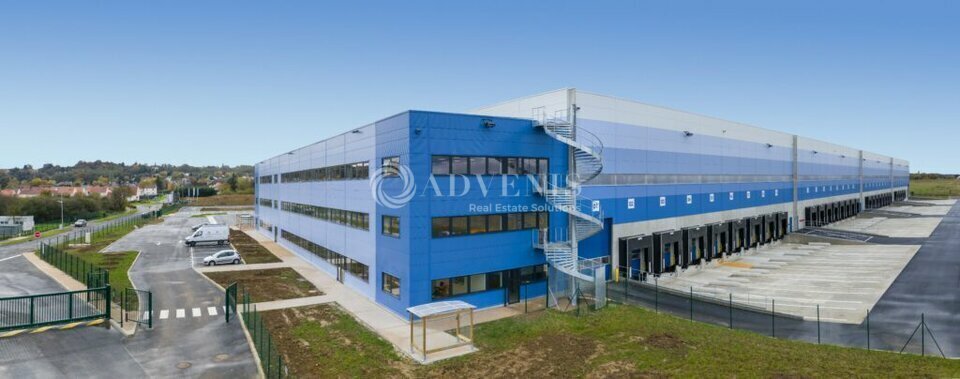 Industriel/Logistique dans Dammartin En Goele à louer Photo de l’immeuble– Image 1 sur 13
